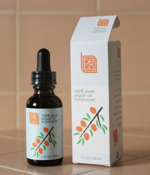 Argan oil for acne, skin, face, hair and more. Beta Naturals Argan Oil review.